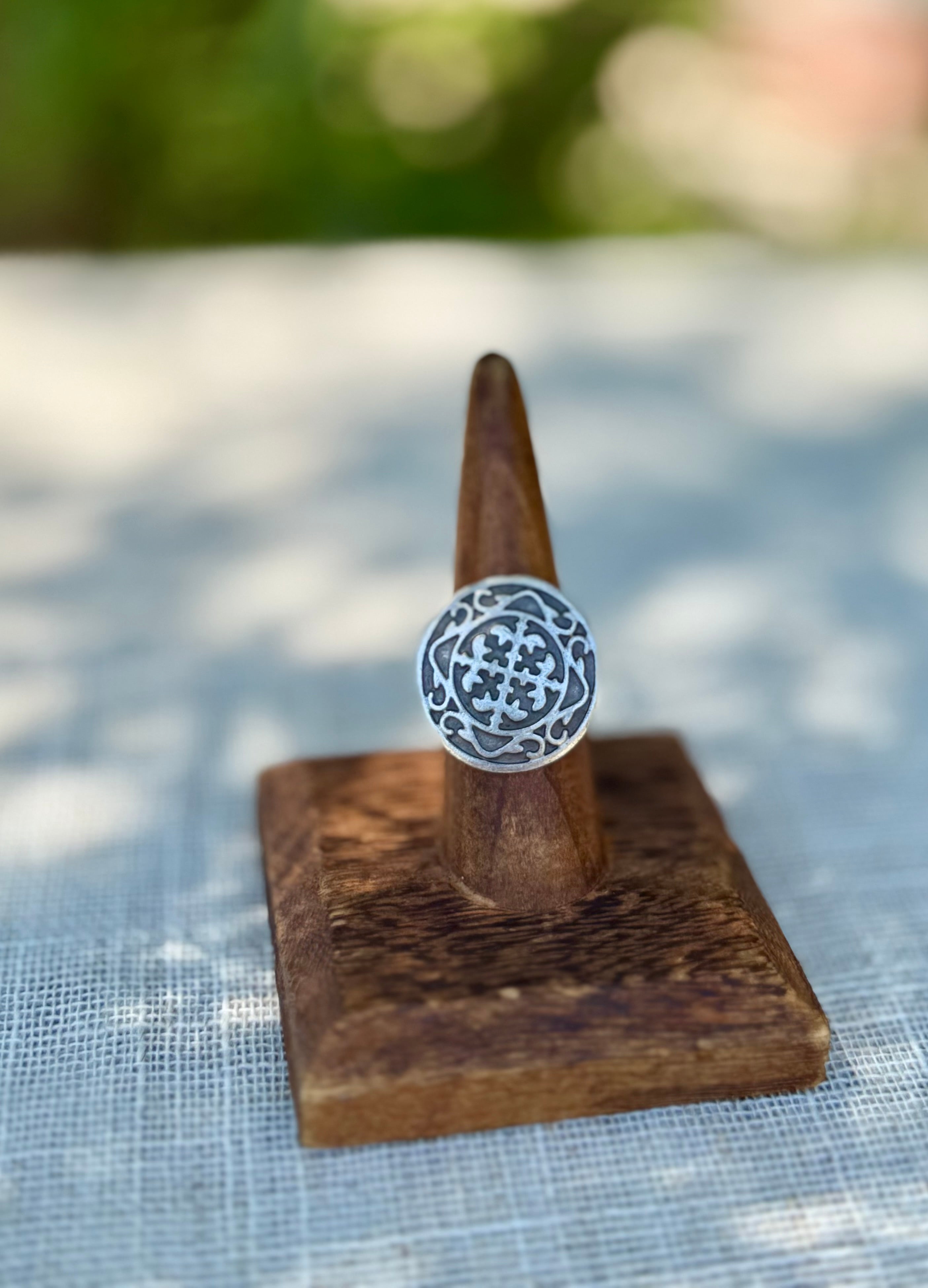 Pewter Ring 016