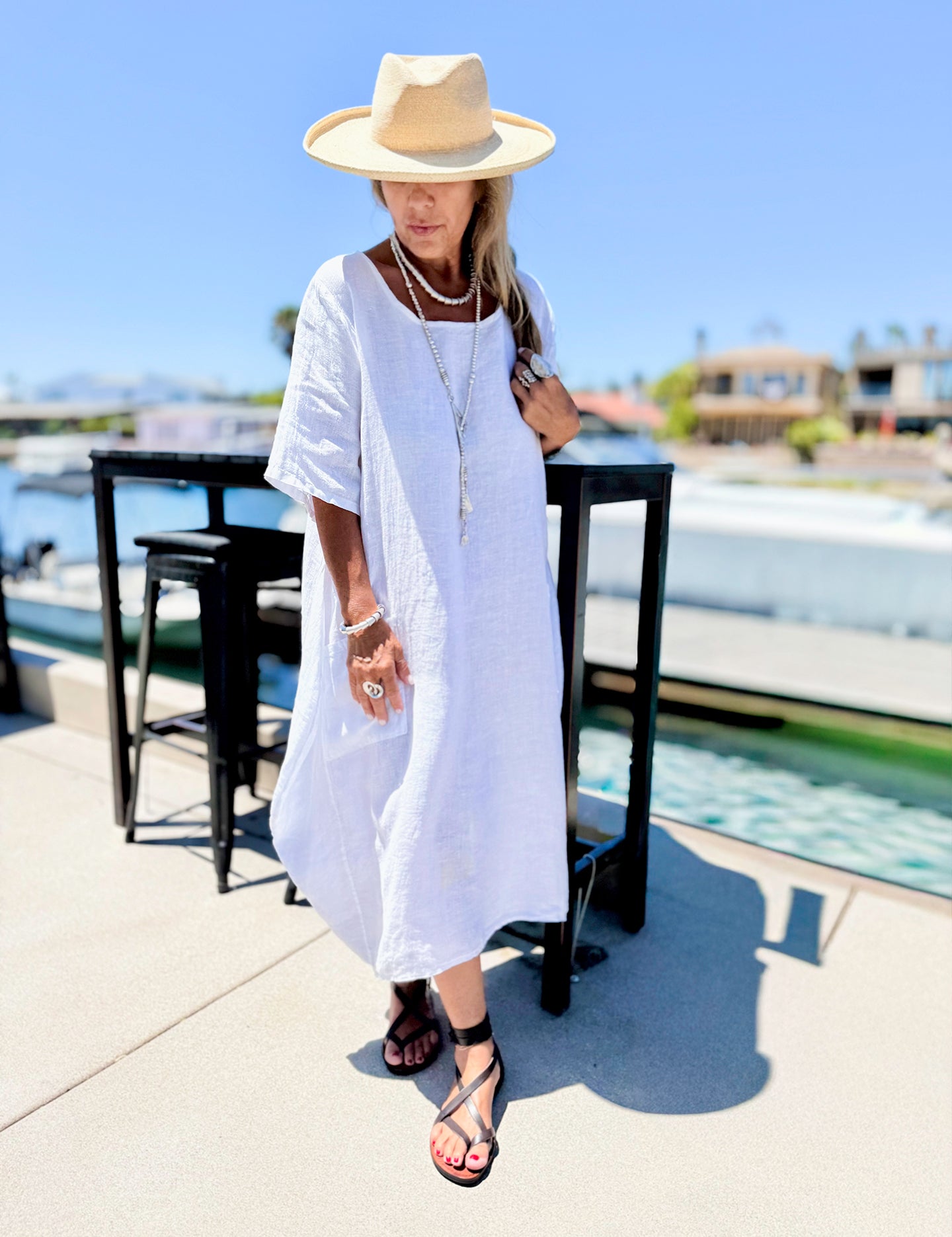 oversized_white_dress_2.jpg
